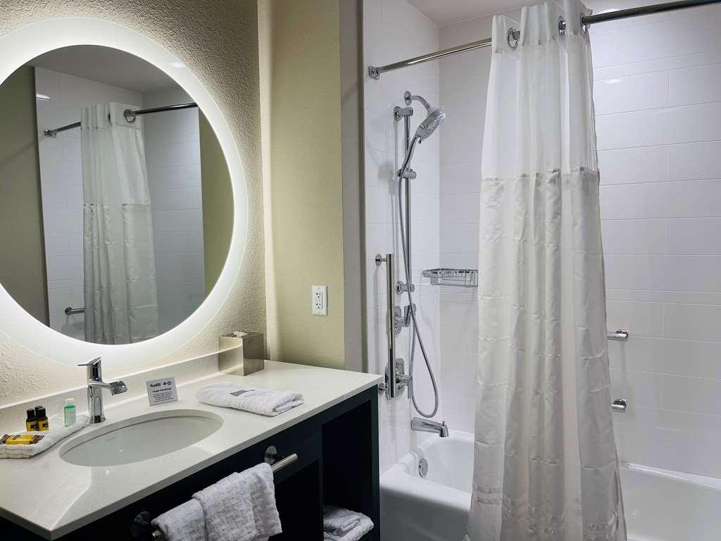 Best Western Plus Executive Residency Jackson Northeast Rum bild